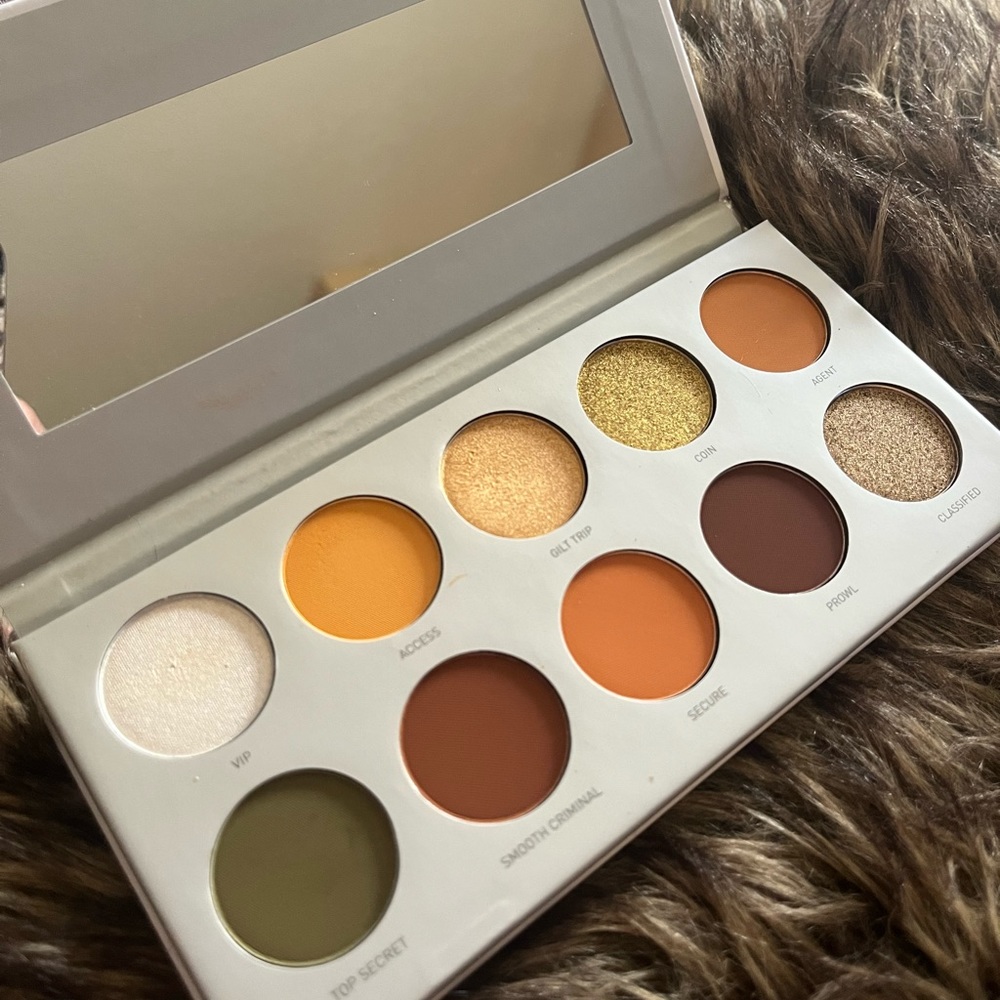 Morphe x Jaclyn Hill Vault Collection Armed & Gorgeous Palette